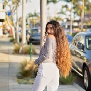 Meet your Posher, Natalie